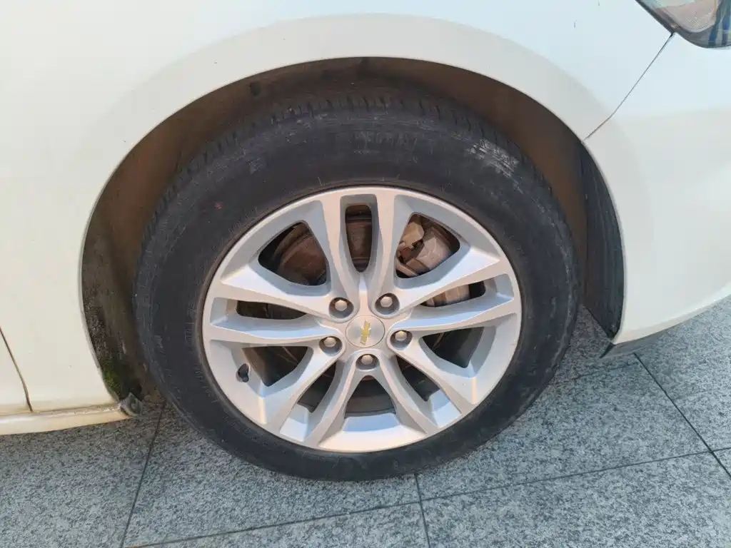 Chevrolet Malibu XL — миниатюра 24