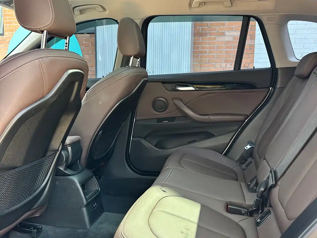 BMW X1 — миниатюра 5