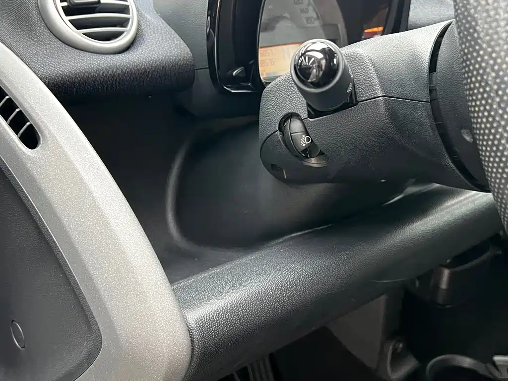 smart Smart Fortwo — миниатюра 18