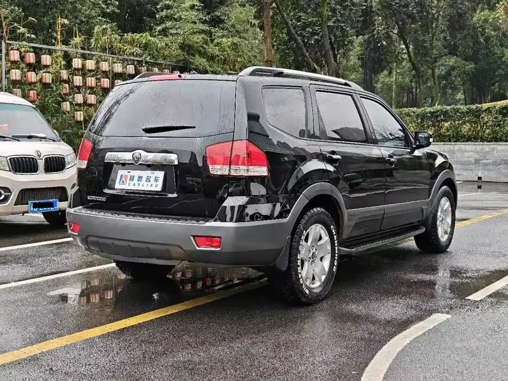 Kia Borrego — миниатюра 4