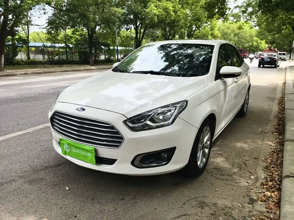 Ford Escort — миниатюра 2