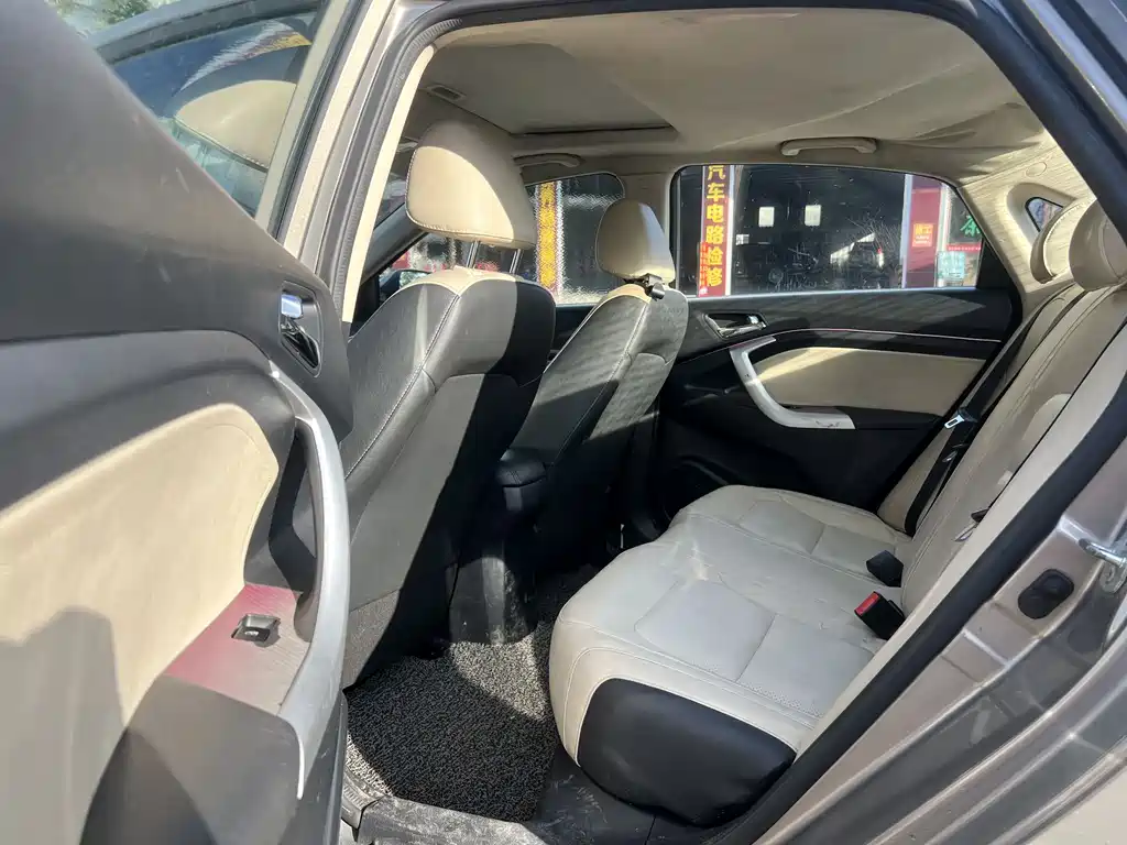 Changan V7 2016 1.6L MT V