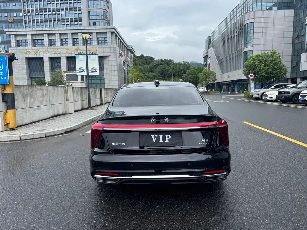 Hongqi Hongqi H5 — миниатюра 6