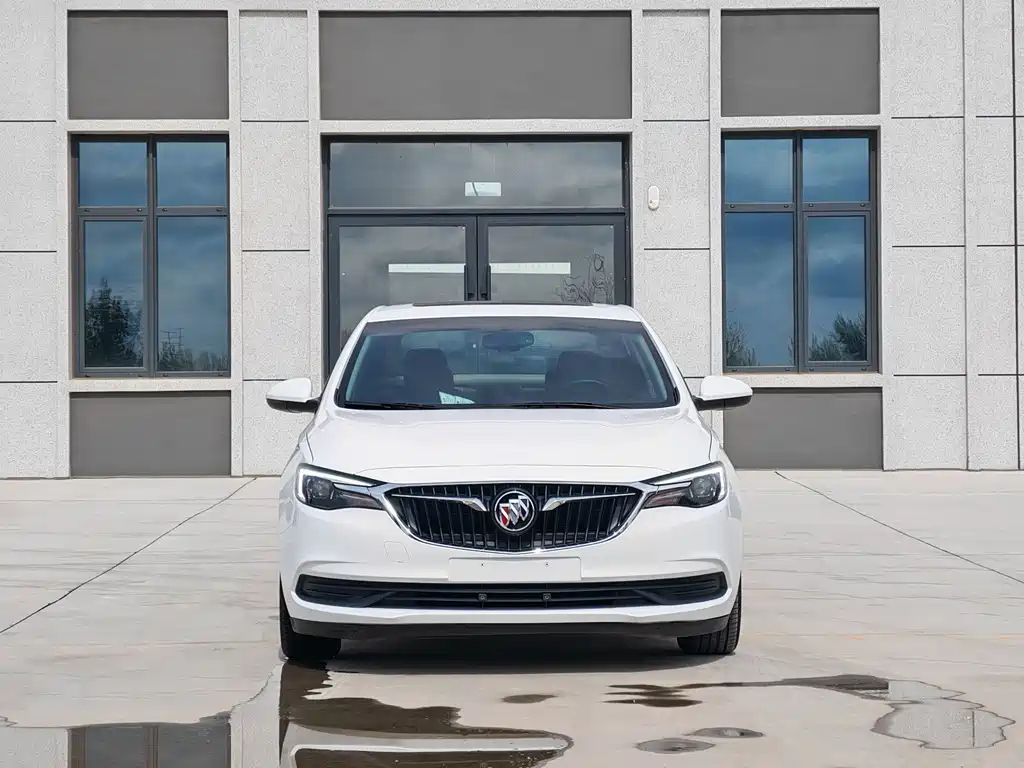 Buick Excelle — миниатюра 2