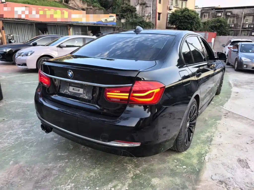 BMW 3 Series — миниатюра 7