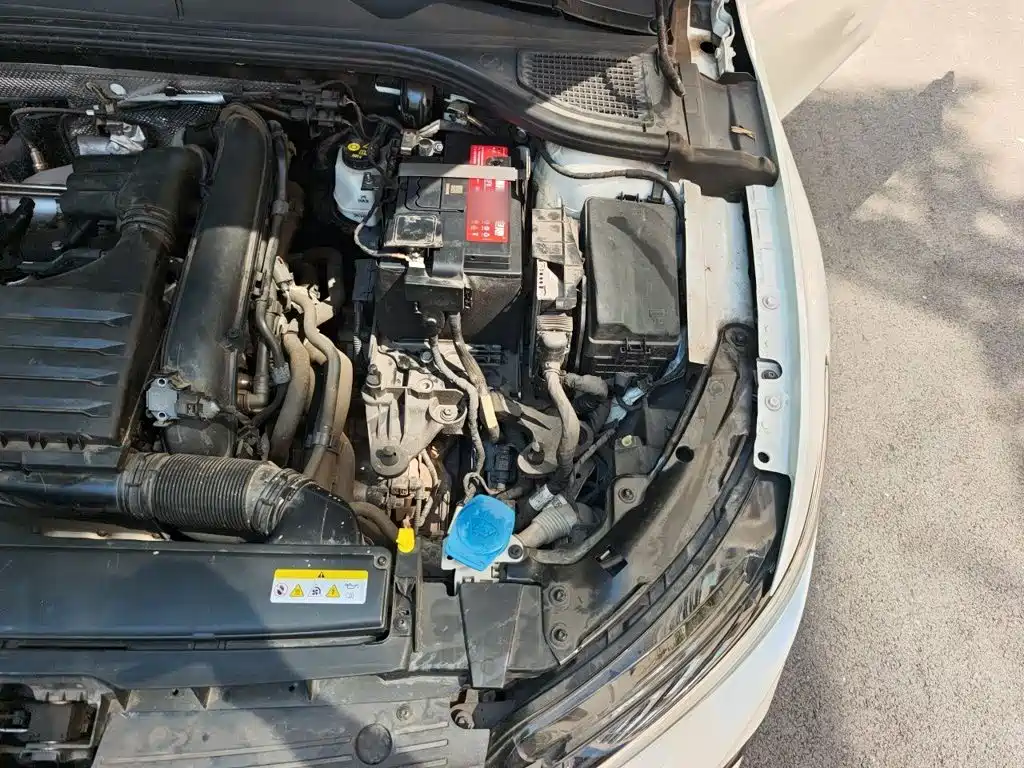 Volkswagen Golf — миниатюра 21