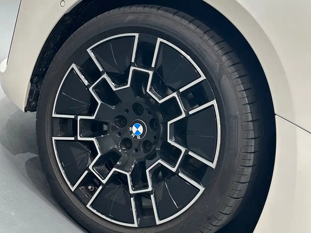 BMW 4 Series — миниатюра 8
