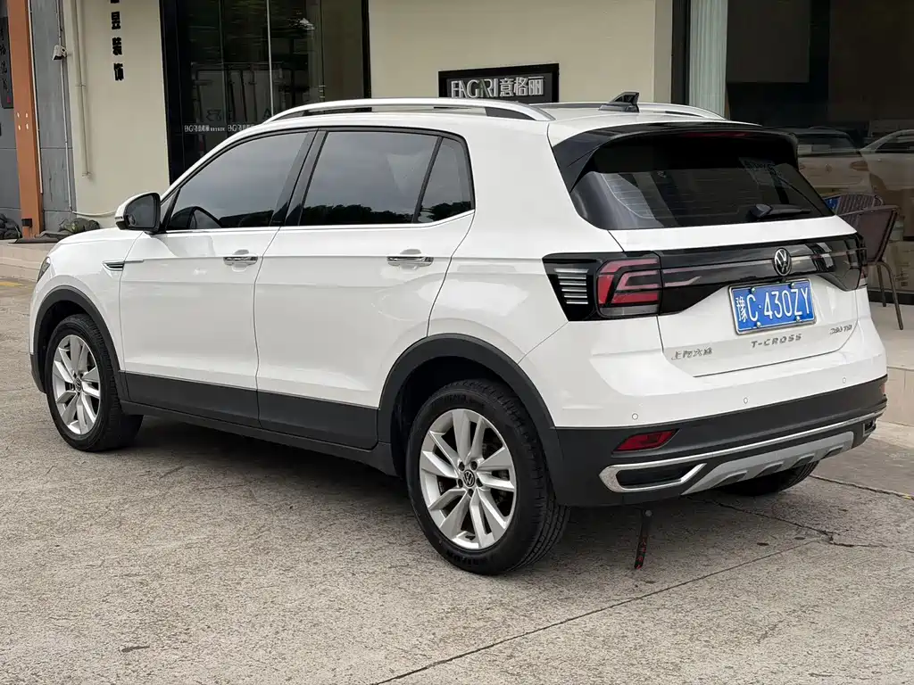 Volkswagen T-Cross — миниатюра 4