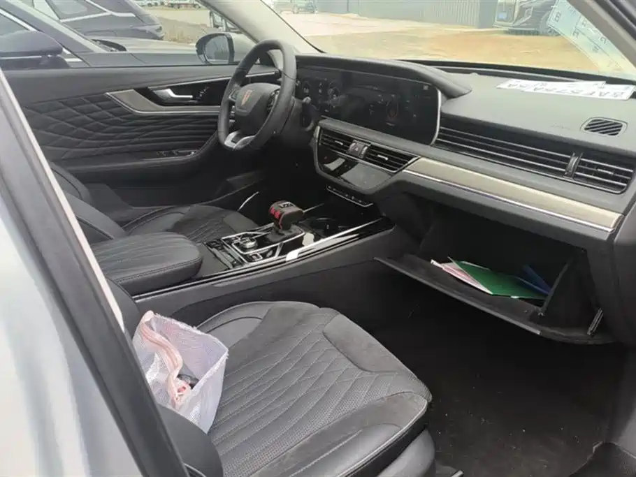 Hongqi HS5 2022 2.0T