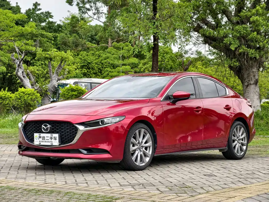 Mazda 3 Axela 2021