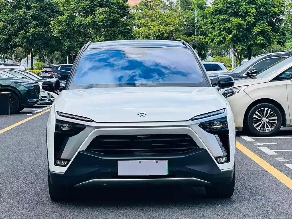 NIO ES8 — миниатюра 2