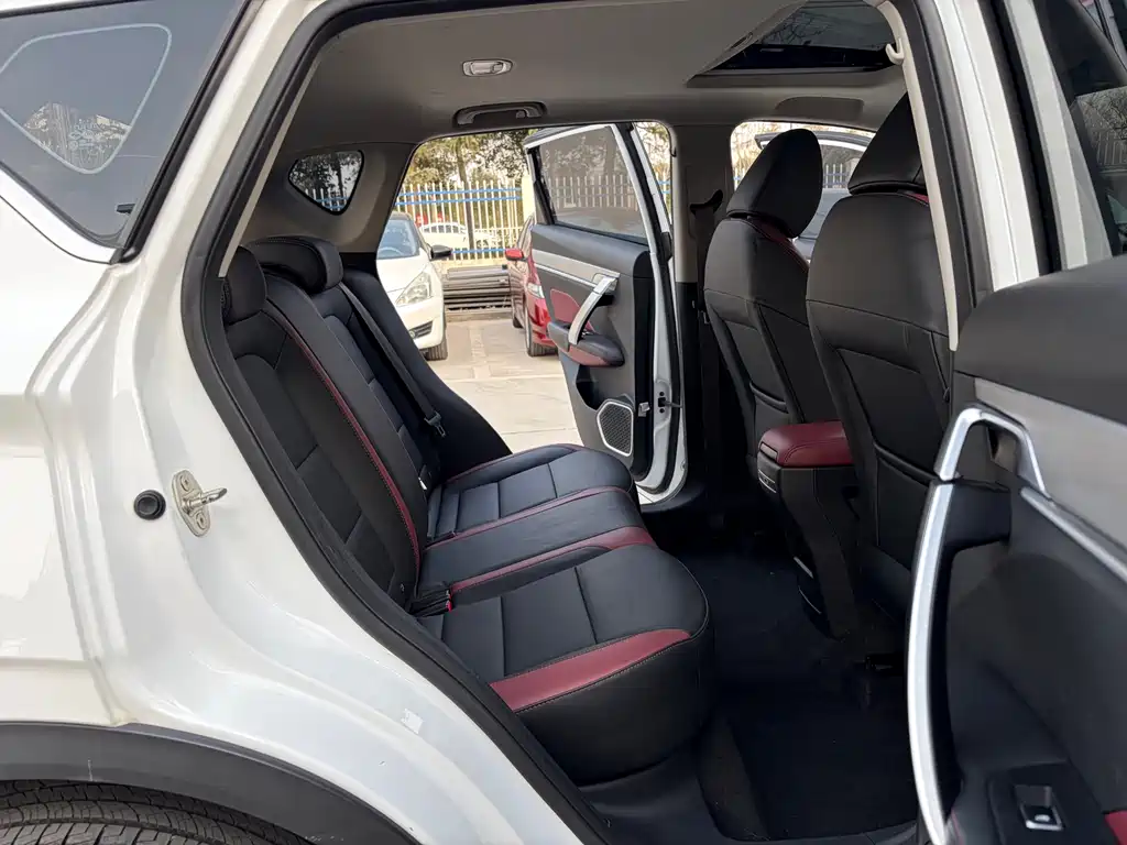 GEELY AUTOMOBILE BINYUE