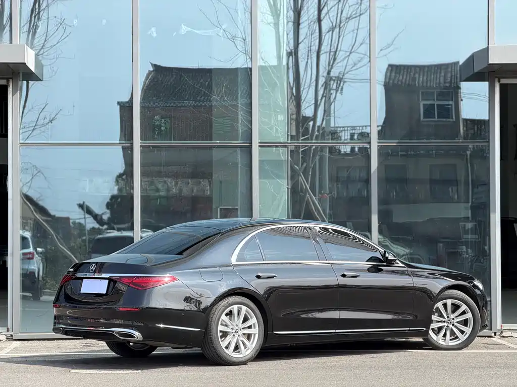 MERCEDES-BENZ S CLASS