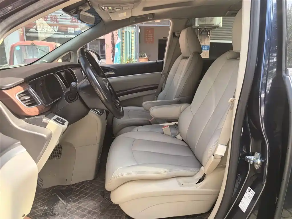Buick GL8 2018