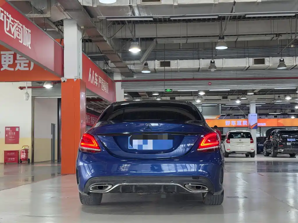 Mercedes-Benz C-Class — миниатюра 4