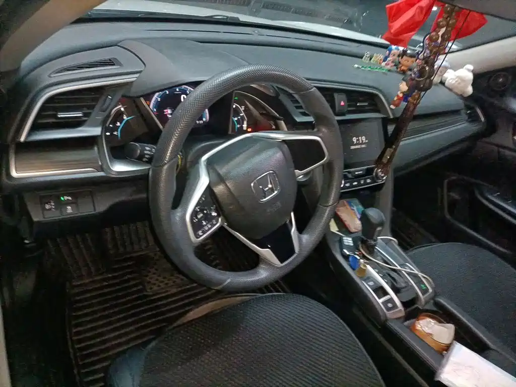 Honda Civic — миниатюра 6