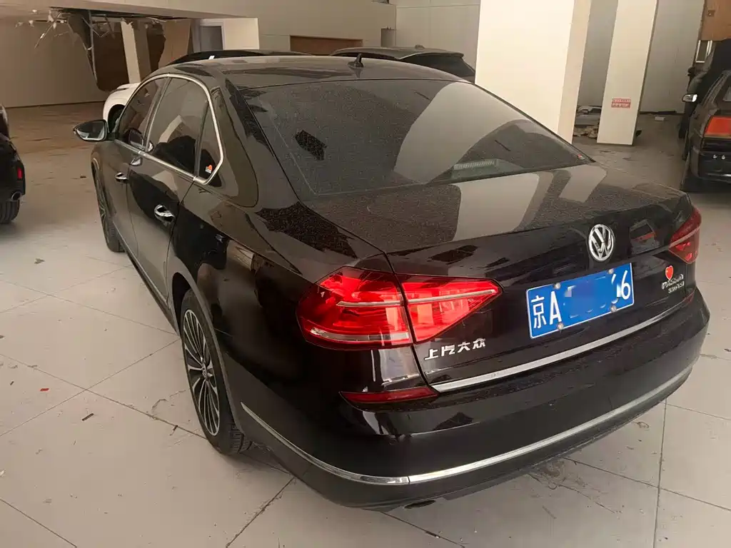 Volkswagen Passat — миниатюра 4