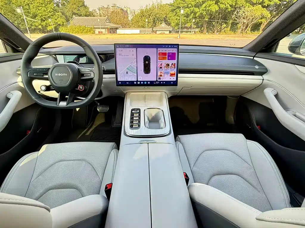 XIAOMI CAR XIAOMI SU7