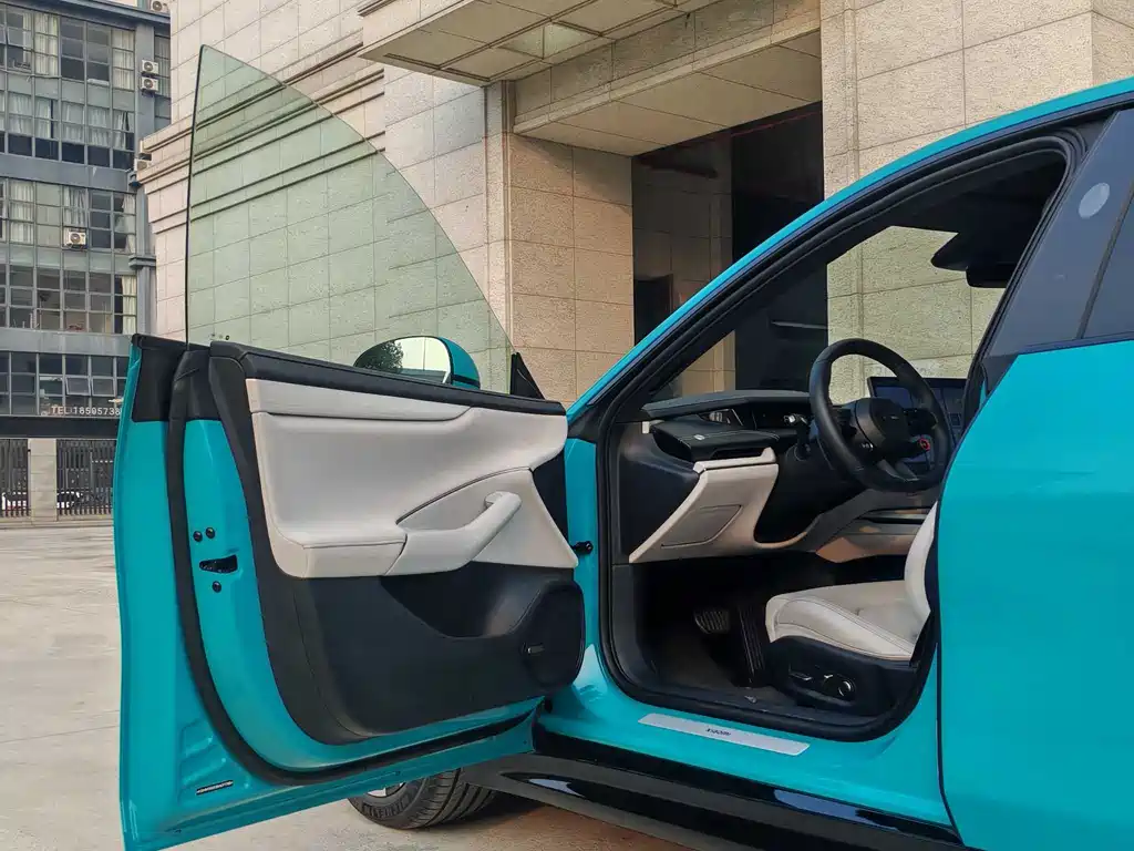 XIAOMI CAR XIAOMI SU7