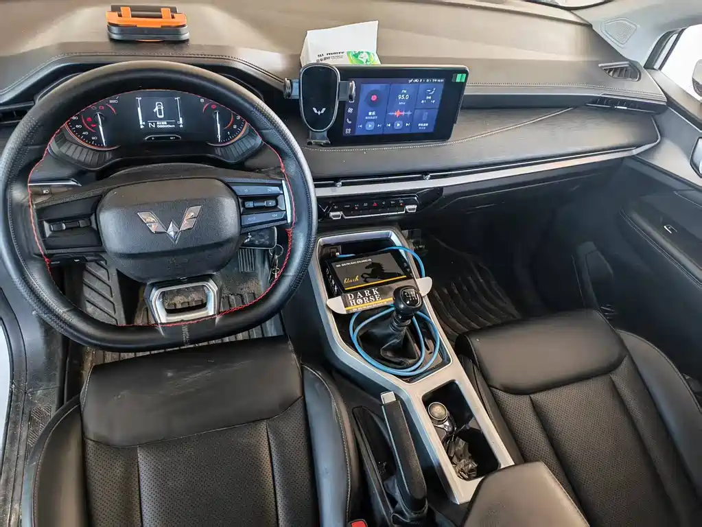 Wuling Jiachen — миниатюра 3