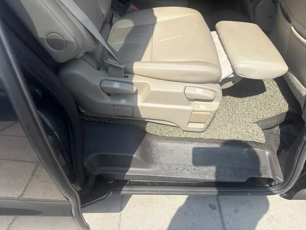 Honda Odyssey — миниатюра 10