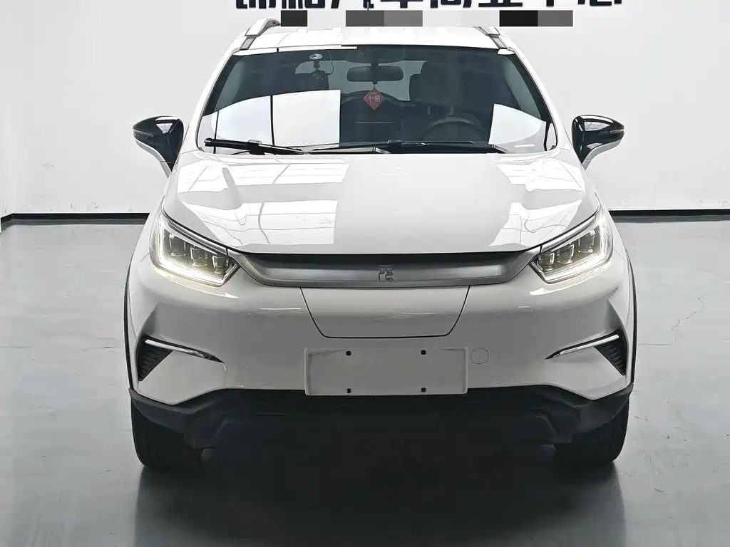 BYD Yuan Pro - фото 3