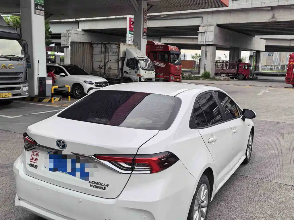 Toyota Corolla — миниатюра 8