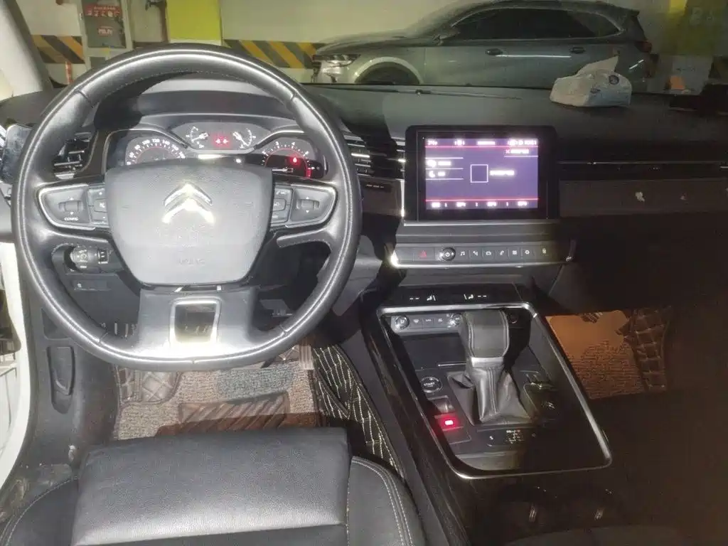 Citroen C5 — миниатюра 10