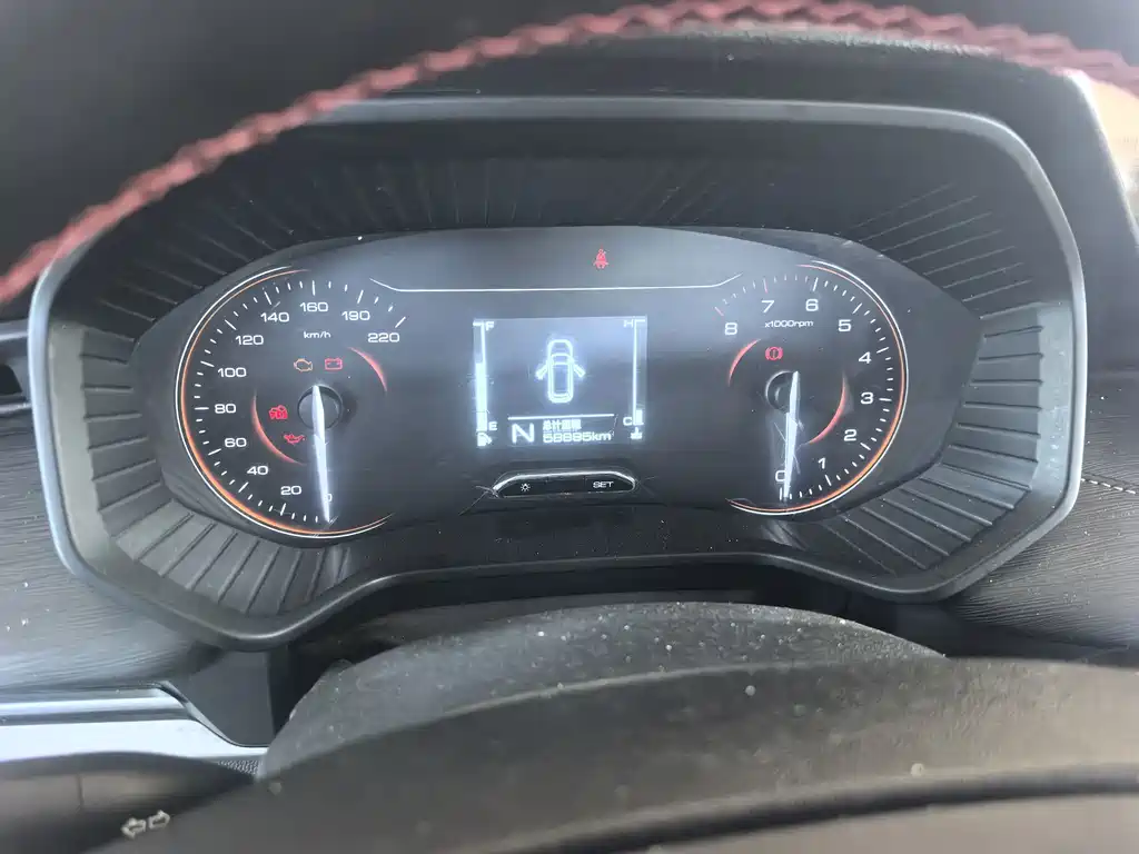 Wuling Jiachen — миниатюра 6