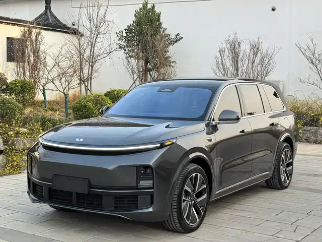 Li Auto IDEAL L9 2023
