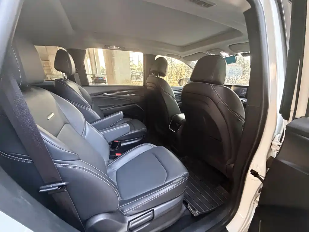 SAIC MAXUS CHASE G50