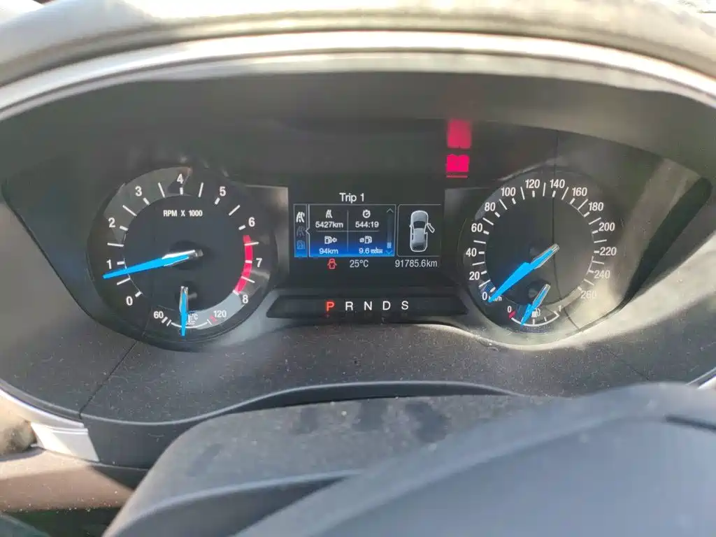 Ford Mondeo — миниатюра 7