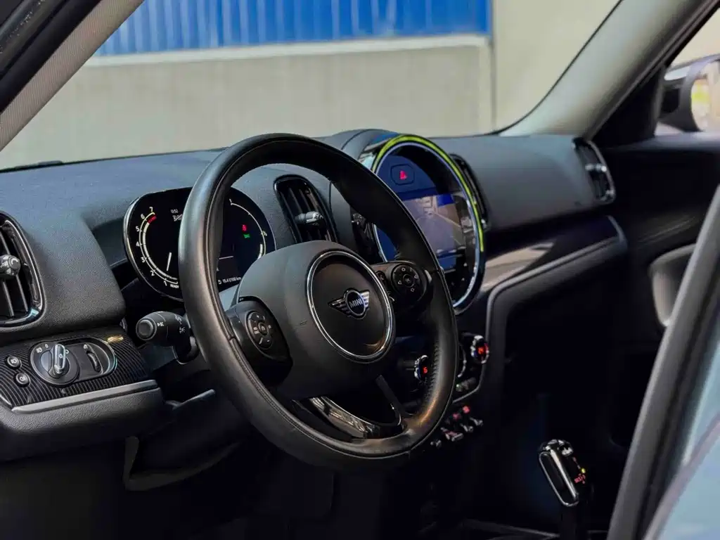 MINI Mini Countryman — миниатюра 8