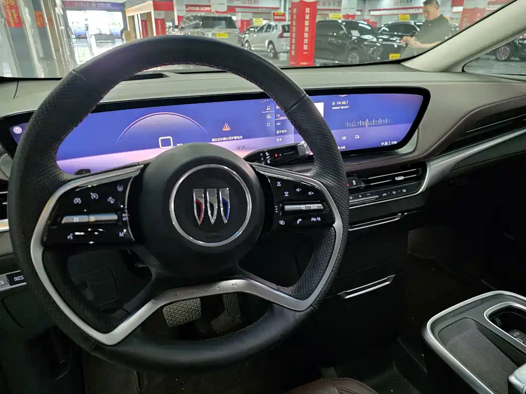 Buick Century — миниатюра 6