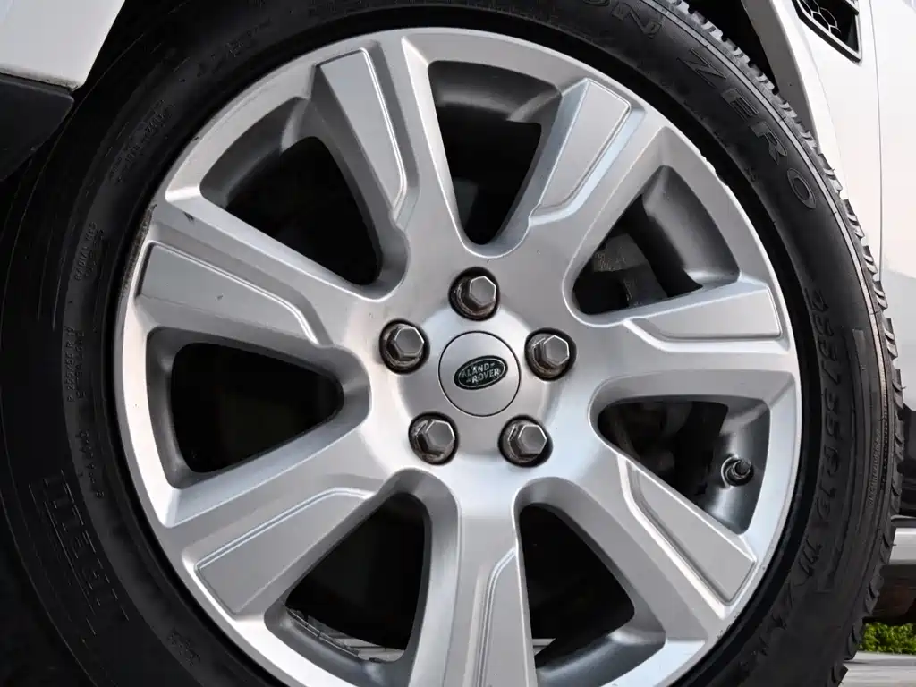 Land Rover Discovery — миниатюра 11