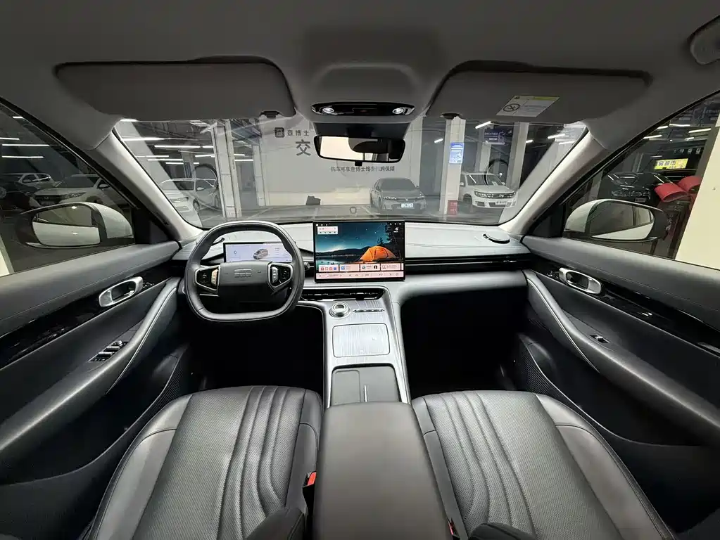 GEELY GALAXY GALAXY E5