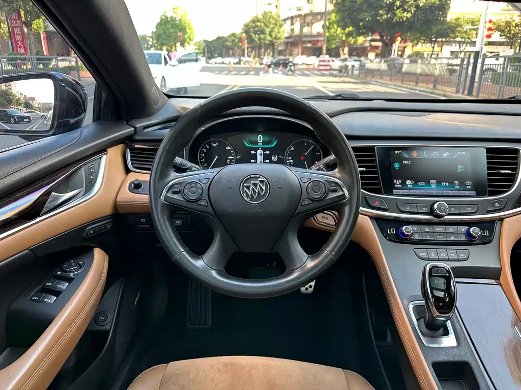 Buick LaCrosse — миниатюра 19