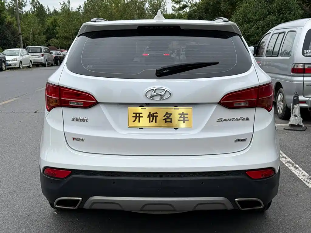 Hyundai Santa Fe — миниатюра 3