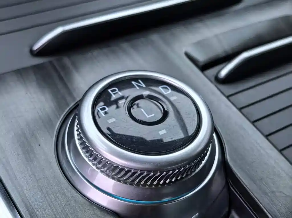 Ford Explorer — миниатюра 21