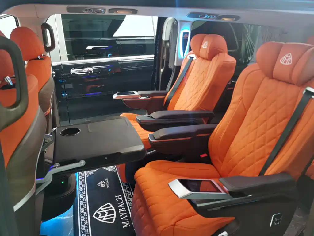 Mercedes-Benz Vito 2021 2.0T 7 мест