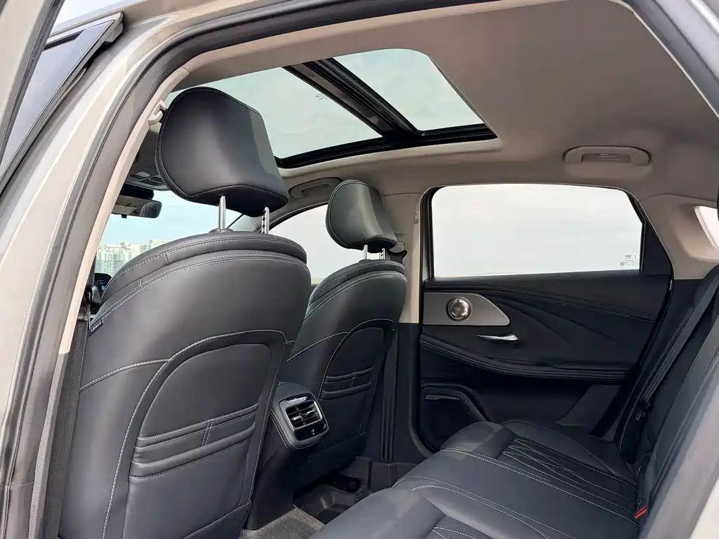 Chery Arrizo 8 — миниатюра 15