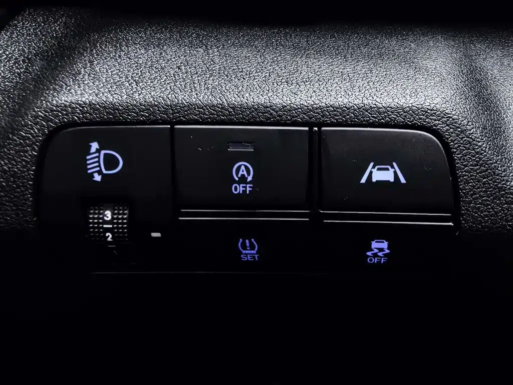 Hyundai Elantra 2022 240TGDi DCT LUX Luxury