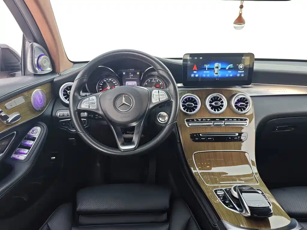 Mercedes-Benz GLC Coupe — миниатюра 23