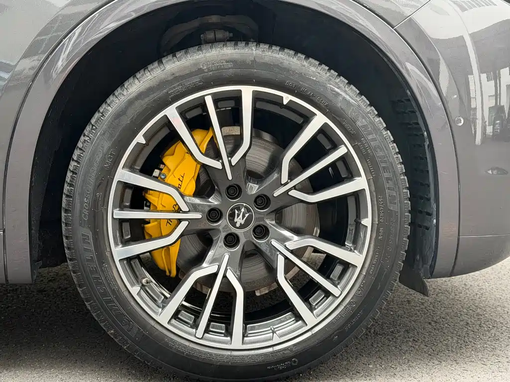 Maserati Grecale — миниатюра 18