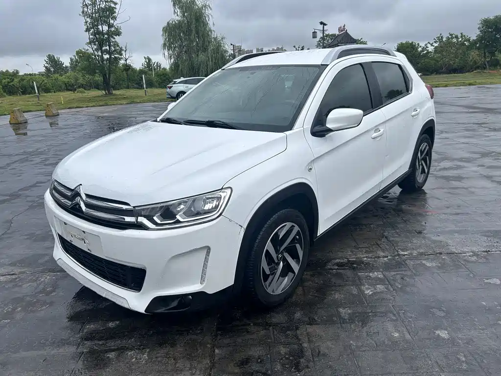 Купить Citroen C3-XR
