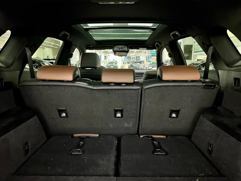 BYD Tang New Energy — миниатюра 11