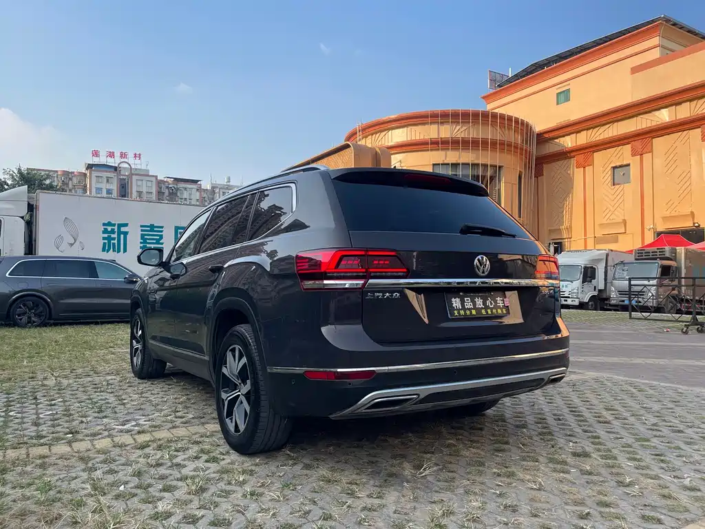 Volkswagen Teramont — миниатюра 4
