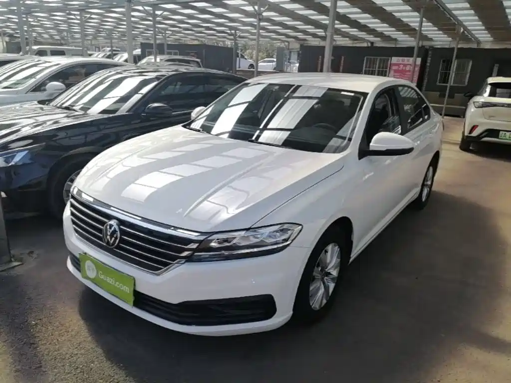 Volkswagen Lavida — миниатюра 2