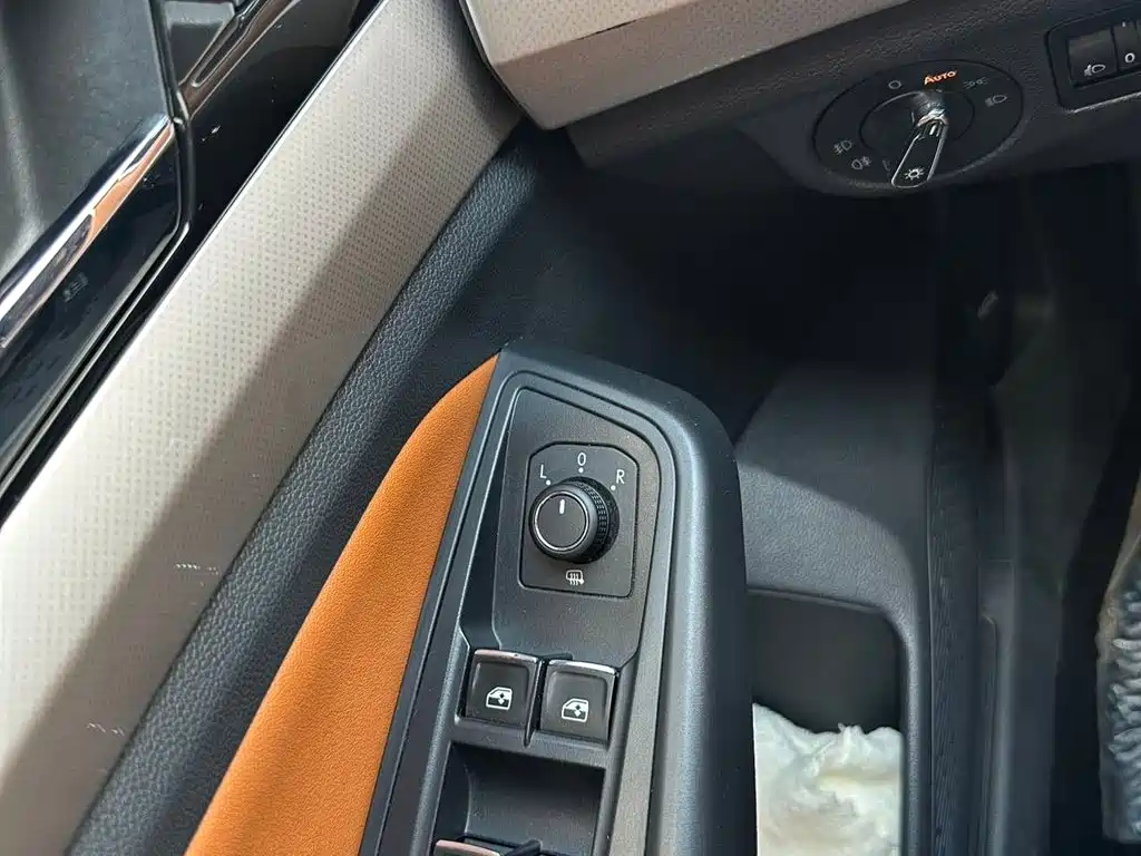 Volkswagen Bora — миниатюра 11