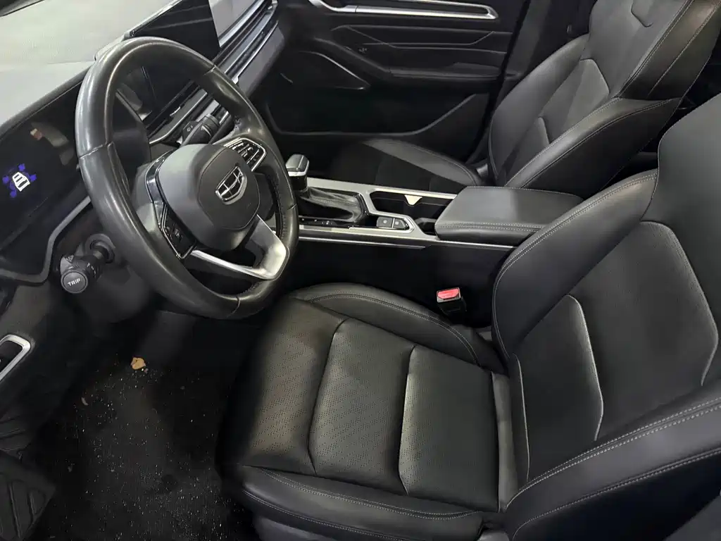 Geely Emgrand — миниатюра 4